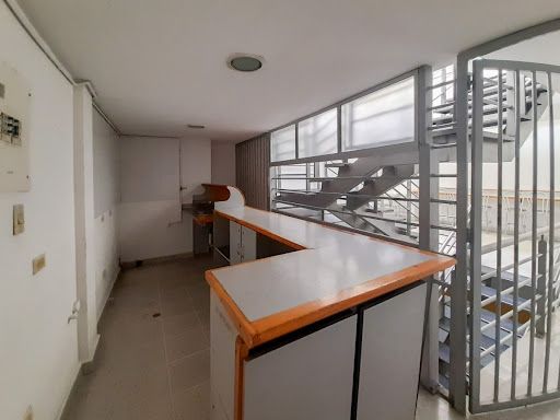 Oficina en arriendo Antioquia Envigado Zona Centro 60 m2 Habitaciones 0 Baños 1 Garajes 0 Precio $800000
