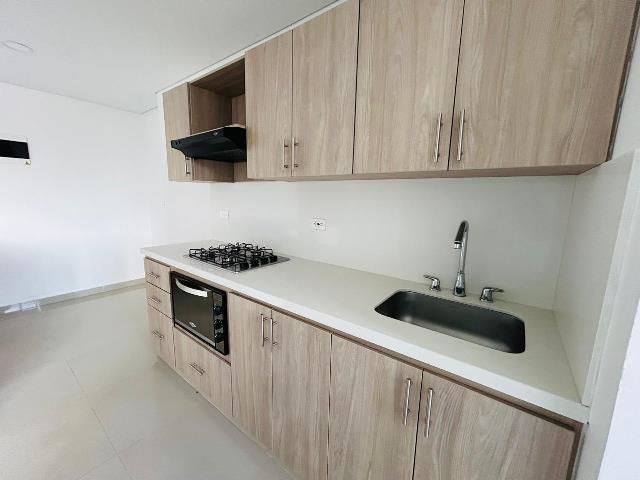 Apartamento en venta Antioquia Envigado Envigado 74 m2 Habitaciones 2 Baños 2 Garajes 2 Precio $550000000