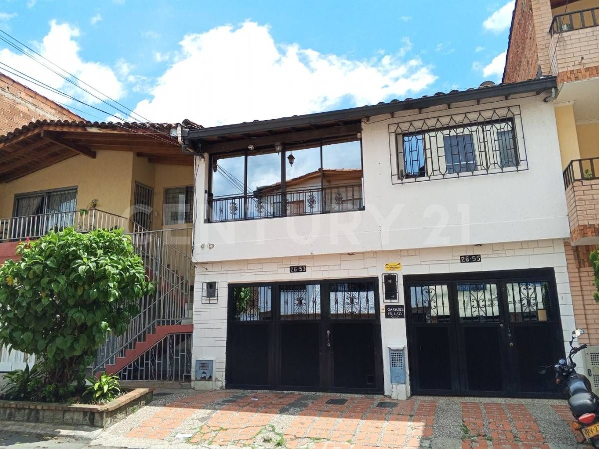 Casa en venta Antioquia Medellín Granada 207 m2 Habitaciones 6 Baños 5 Garajes 1 Precio $730000000