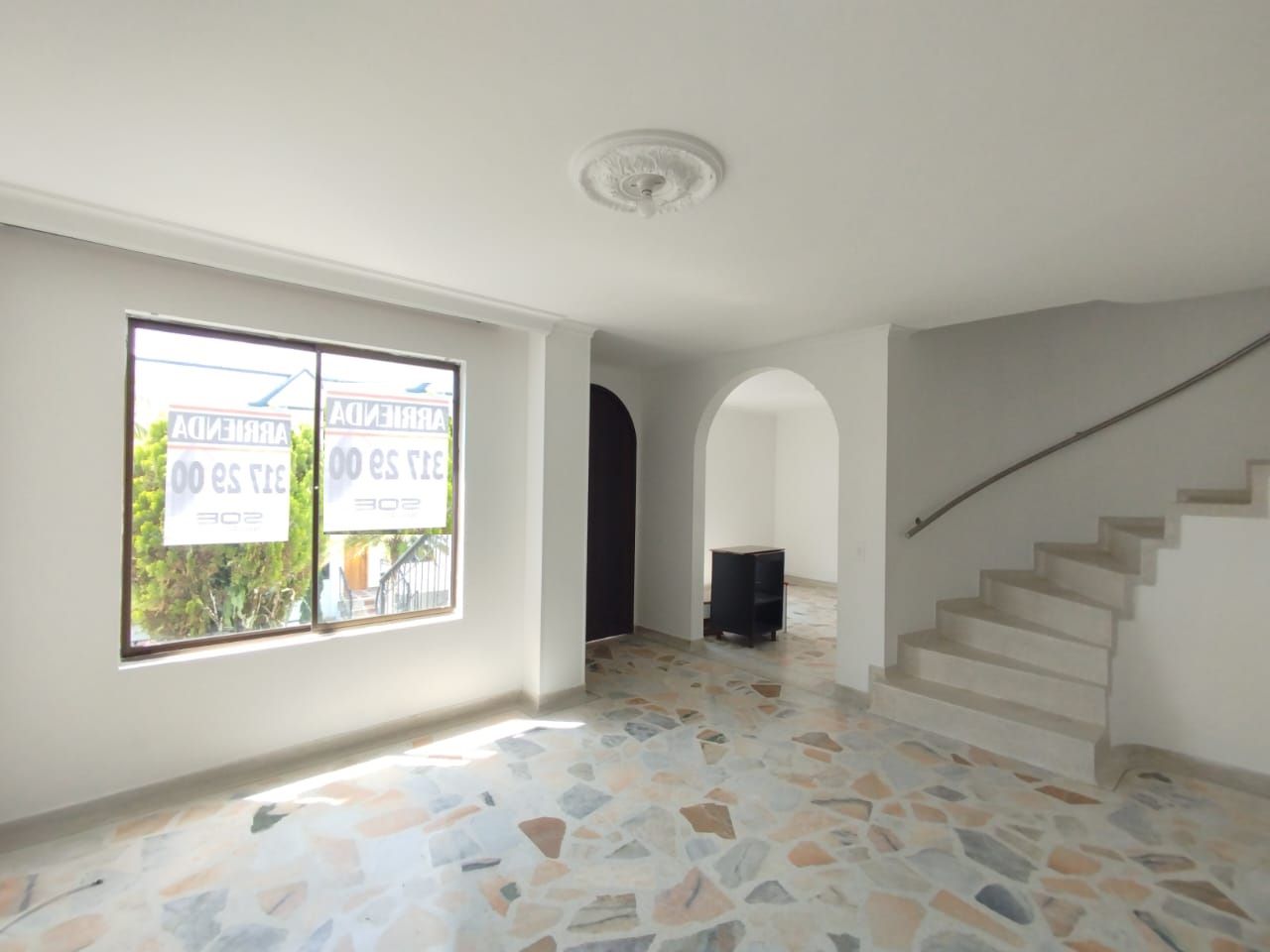 Casa en arriendo o venta Risaralda Pereira Pereira 180 m2 Habitaciones 3 Baños 2 Garajes 2 Precio venta $620000000 Precio arriendo $2650000