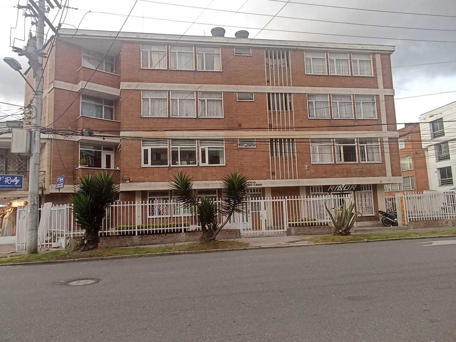 Apartamento en venta Cundinamarca Bogotá Sears 130 m2 Habitaciones 3 Baños 4 Garajes 1 Precio $530000000