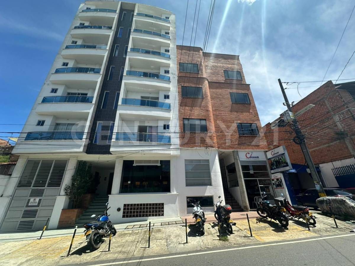 Edificio en venta Antioquia Rionegro El Porvenir 850 m2 Habitaciones 14 Baños 14 Garajes 0 Precio $2800000000