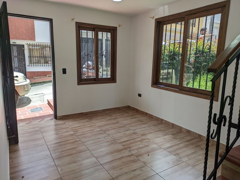 Casa en arriendo Antioquia Marinilla Maria Auxiliadora 250 m2 Habitaciones 4 Baños 3 Garajes 1 Precio $3000000