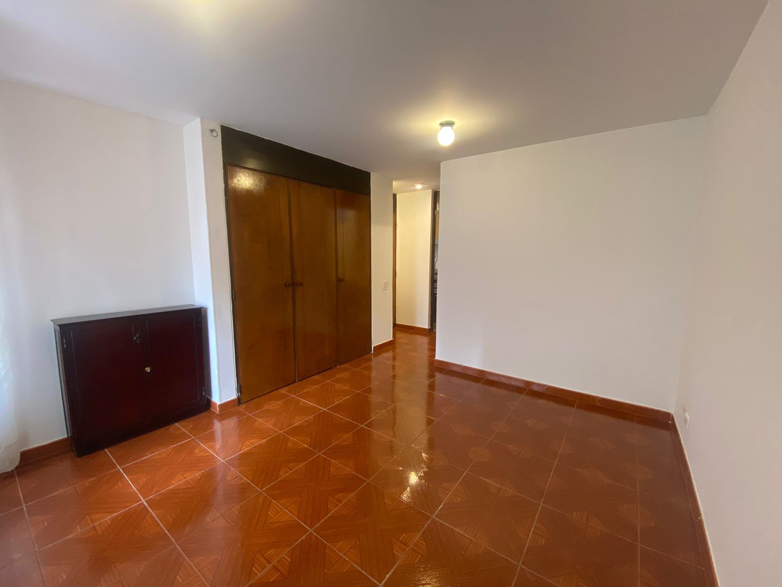 Apartaestudio en arriendo Cundinamarca Bogotá Marly 35 m2 Habitaciones 1 Baños 0 Garajes 1 Precio $1200000