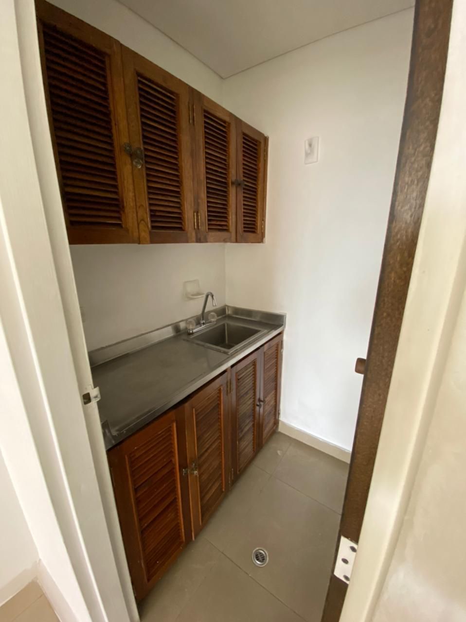 Oficina en arriendo Antioquia Medellín Simesa 32 m2 Habitaciones 0 Baños 1 Garajes 1 Precio $2760000