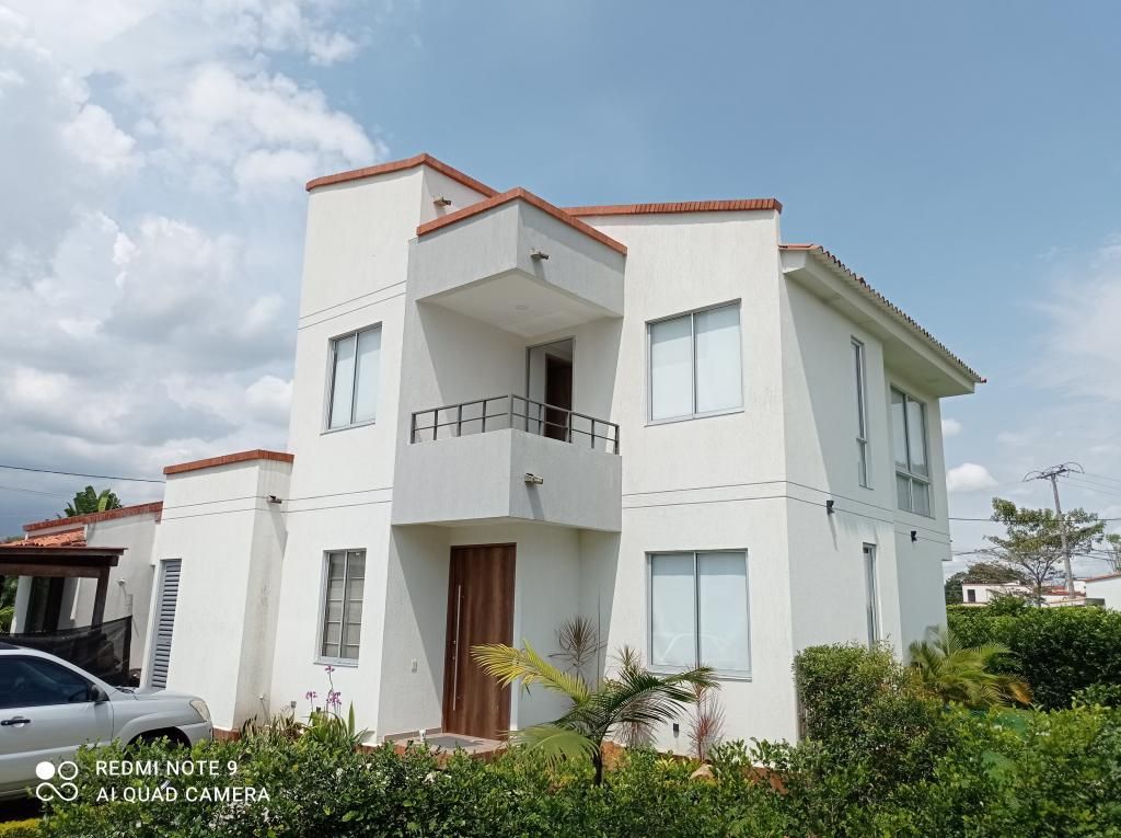 Casa en venta Valle Del Cauca Jamundí Juan De Ampudia 187 m2 Habitaciones 4 Baños 3 Garajes 2 Precio $850000000