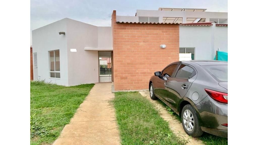 Casa en venta Valle Del Cauca Jamundí Cn Solares De La Morada Et V Y Vi 119 m2 Habitaciones 3 Baños 3 Garajes 2 Precio $550000000