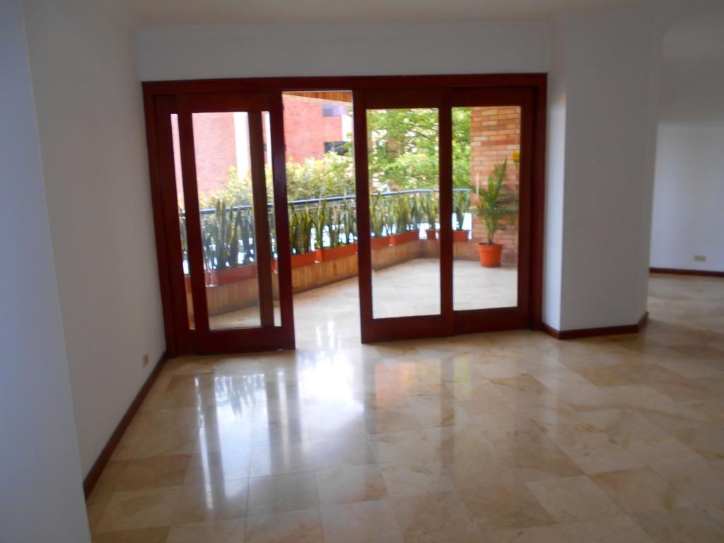 Apartamento en venta Valle Del Cauca Cali Juanambú 170 m2 Habitaciones 4 Baños 4 Garajes 2 Precio $900000000