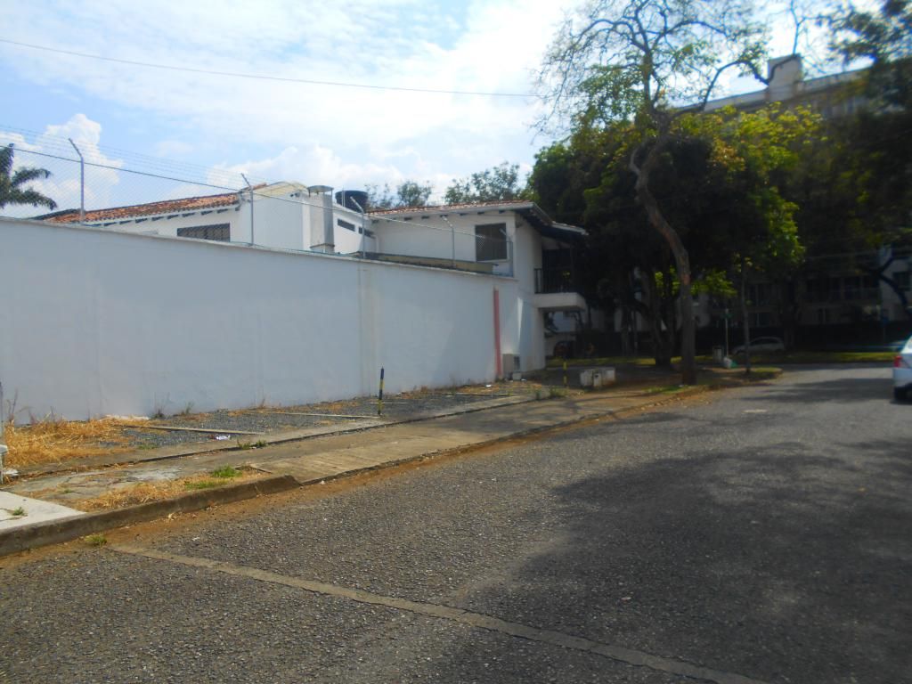 Casa en venta Valle Del Cauca Cali El Ingenio 800 m2 Habitaciones 4 Baños 4 Garajes 16 Precio $1200000000