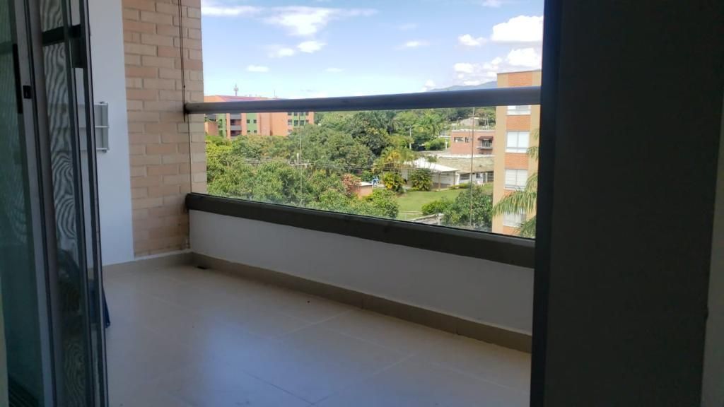 Apartamento en venta Valle Del Cauca Cali Urbanización Río Lili 108 m2 Habitaciones 3 Baños 3 Garajes 2 Precio $600000000