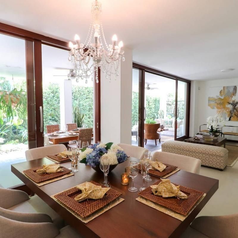 Casa en venta Valle Del Cauca Cali Urbanización Ciudad Jardín 310 m2 Habitaciones 4 Baños 4 Garajes 5 Precio $1280000000