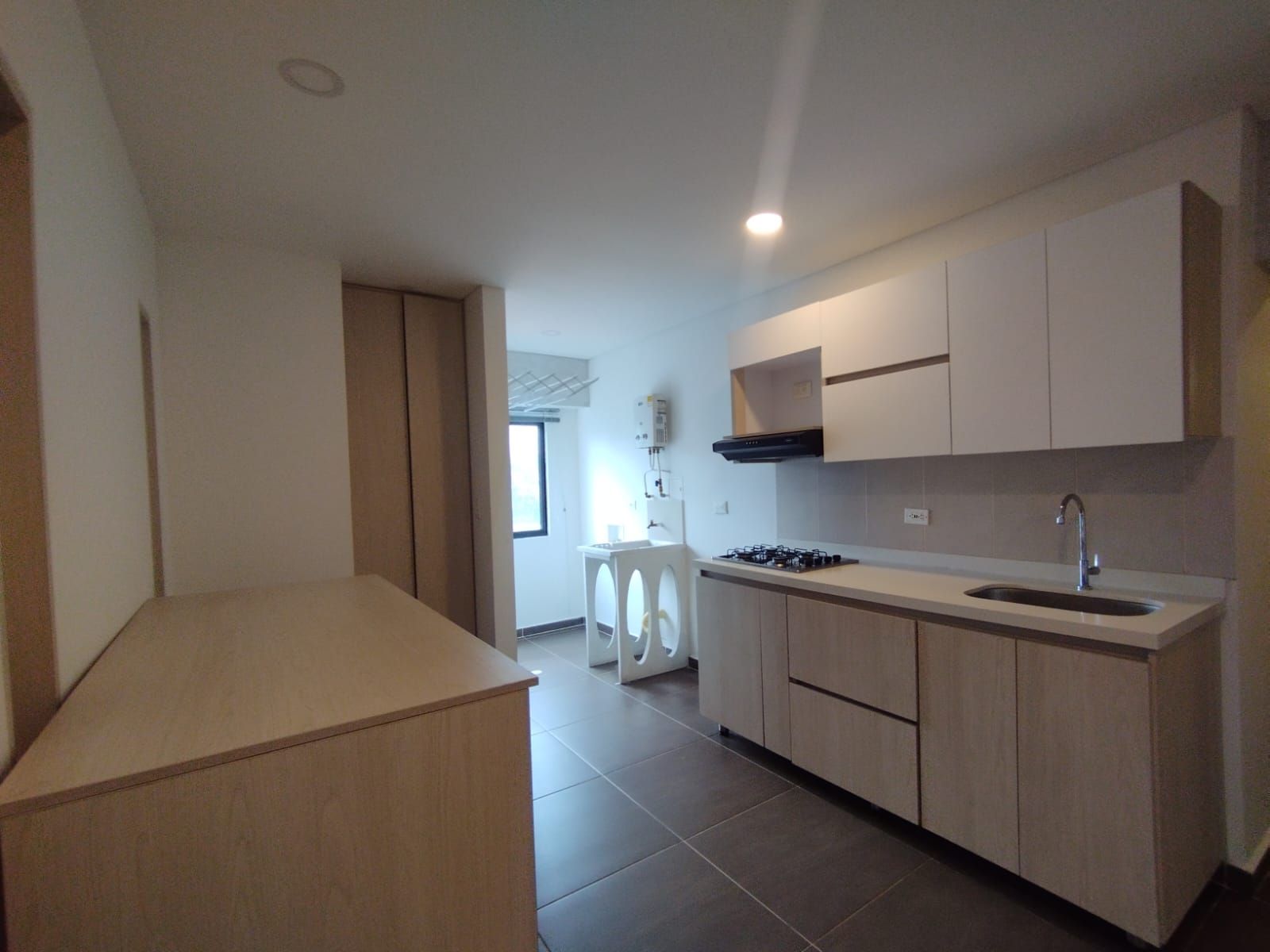 Apartamento en arriendo Risaralda Pereira Los Angeles 70 m2 Habitaciones 2 Baños 2 Garajes 2 Precio $2500000