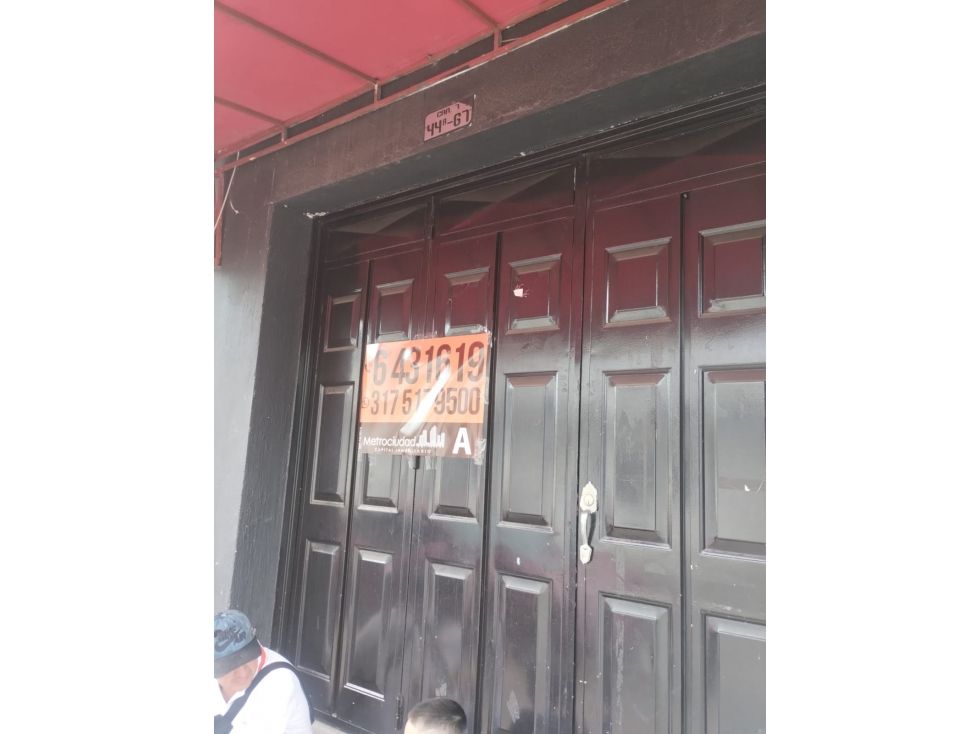 Local en arriendo Santander Bucaramanga Chorreras De Don Juan 43 m2 Habitaciones 0 Baños 2 Garajes 0 Precio $1550000