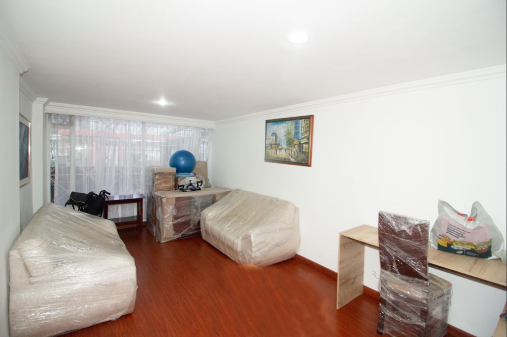 Casa en arriendo Cundinamarca Bogotá La Patria 150 m2 Habitaciones 3 Baños 2 Garajes 1 Precio $4500000