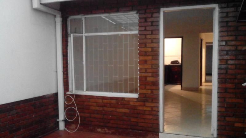 Casa en venta Cundinamarca Bogotá El Rincon 92 m2 Habitaciones 5 Baños 2 Garajes 1 Precio $420000000