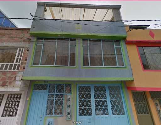 Casa en venta Cundinamarca Bogotá San Jose 216 m2 Habitaciones 9 Baños 4 Garajes 2 Precio $500000000