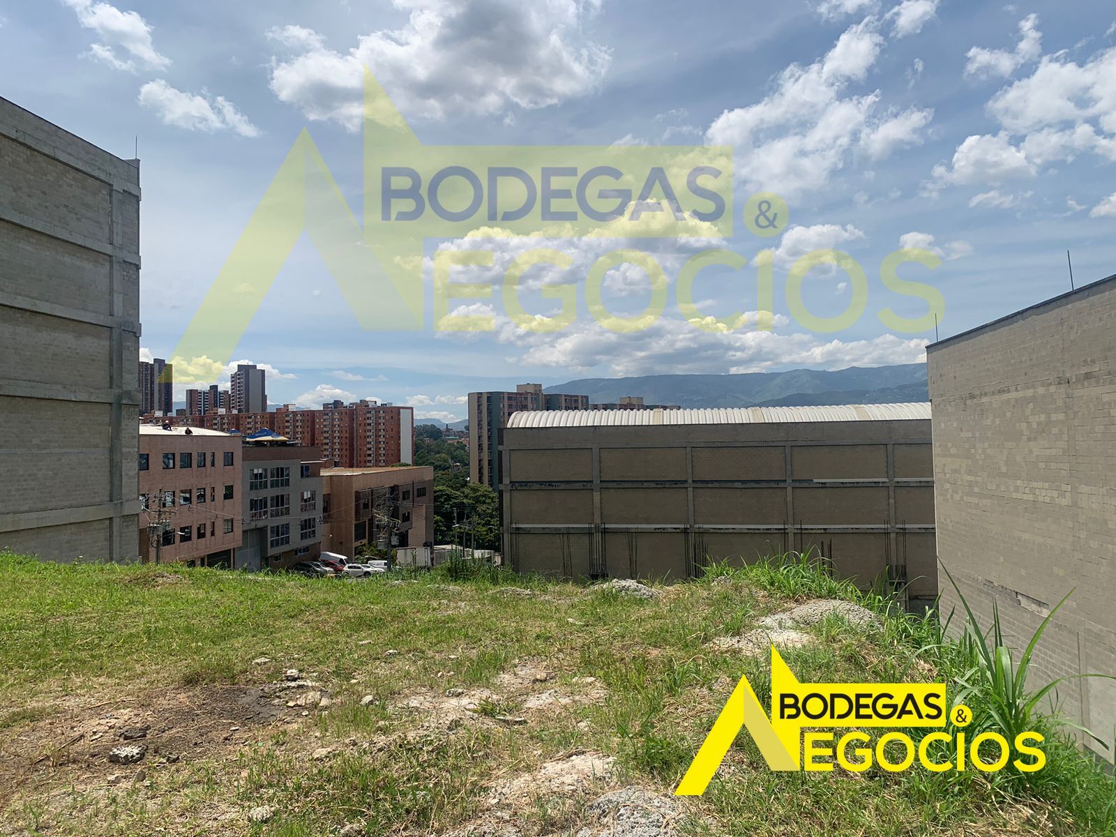 Lote en venta Antioquia Itagüí Itagüí 0 m2 Habitaciones 0 Baños 10 Garajes 1 Precio $1900000000