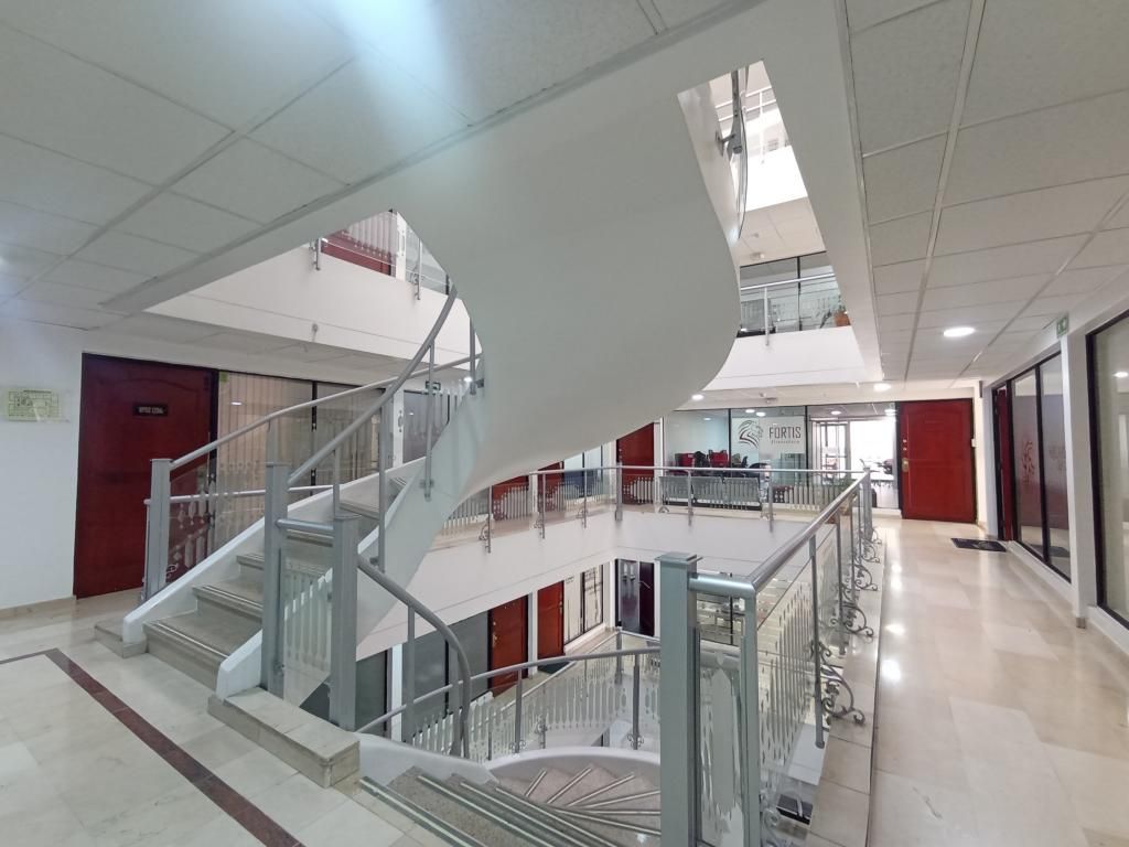 Oficina en venta Cundinamarca Bogotá Chico Norte Et Iii 31 m2 Habitaciones 0 Baños 0 Garajes 1 Precio $219000000