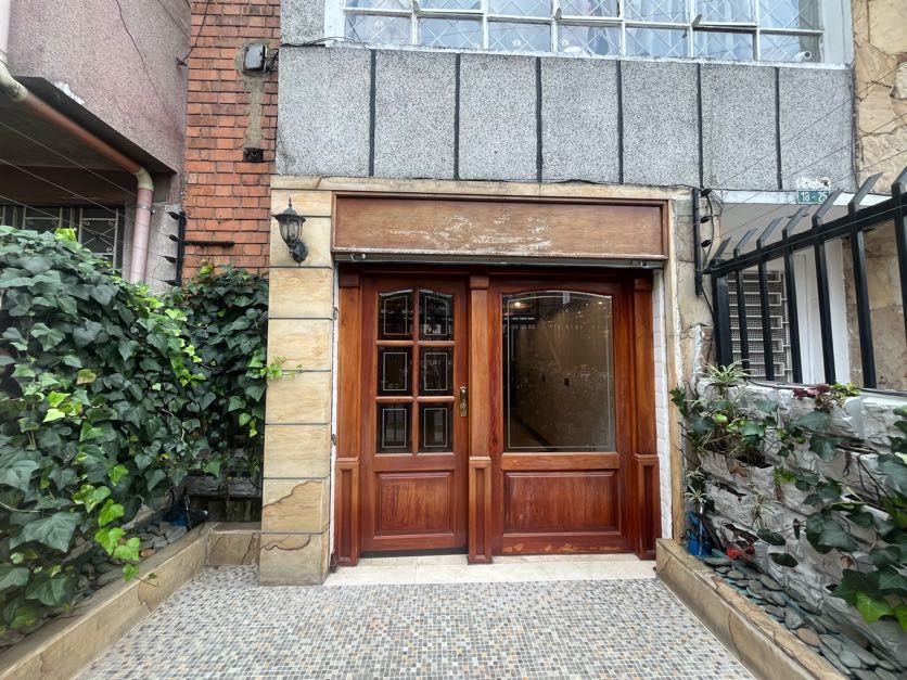 Local en venta Cundinamarca Bogotá Chapinero Sur Occidental 28 m2 Habitaciones 0 Baños 1 Garajes 0 Precio $280000000