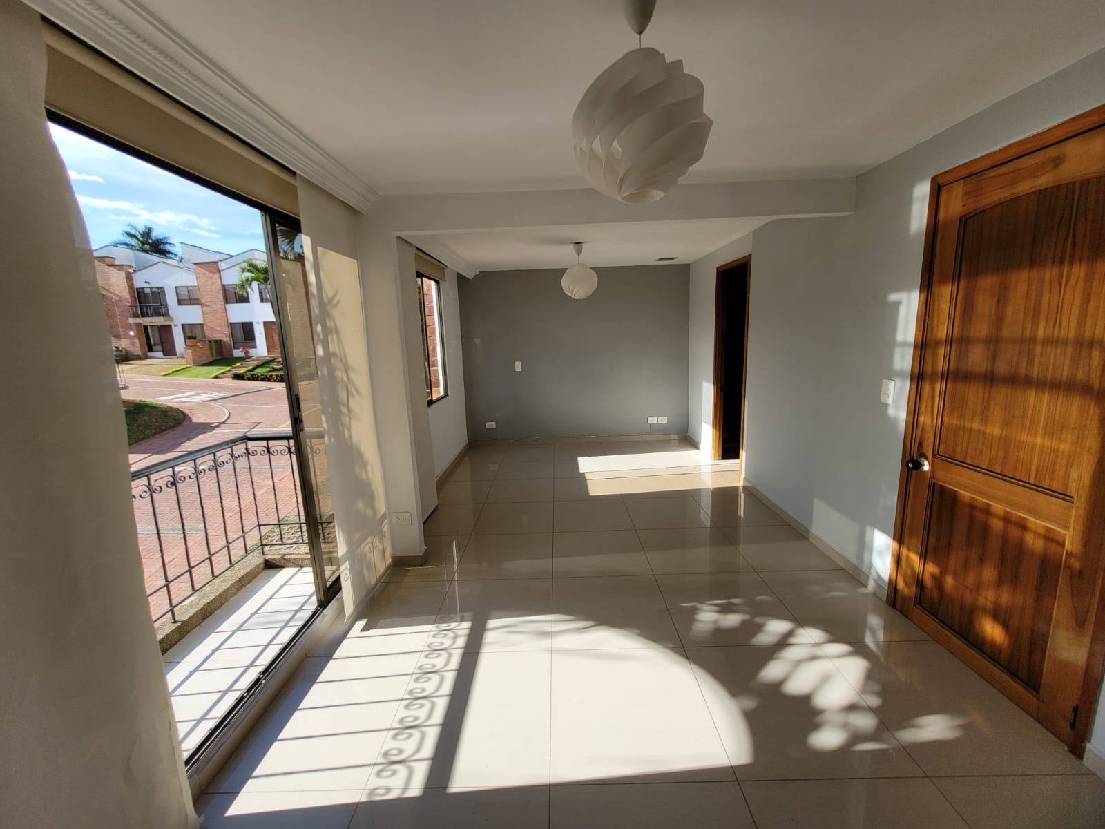 Casa en venta Risaralda Pereira Belmonte 100 m2 Habitaciones 3 Baños 2 Garajes 3 Precio $395000000