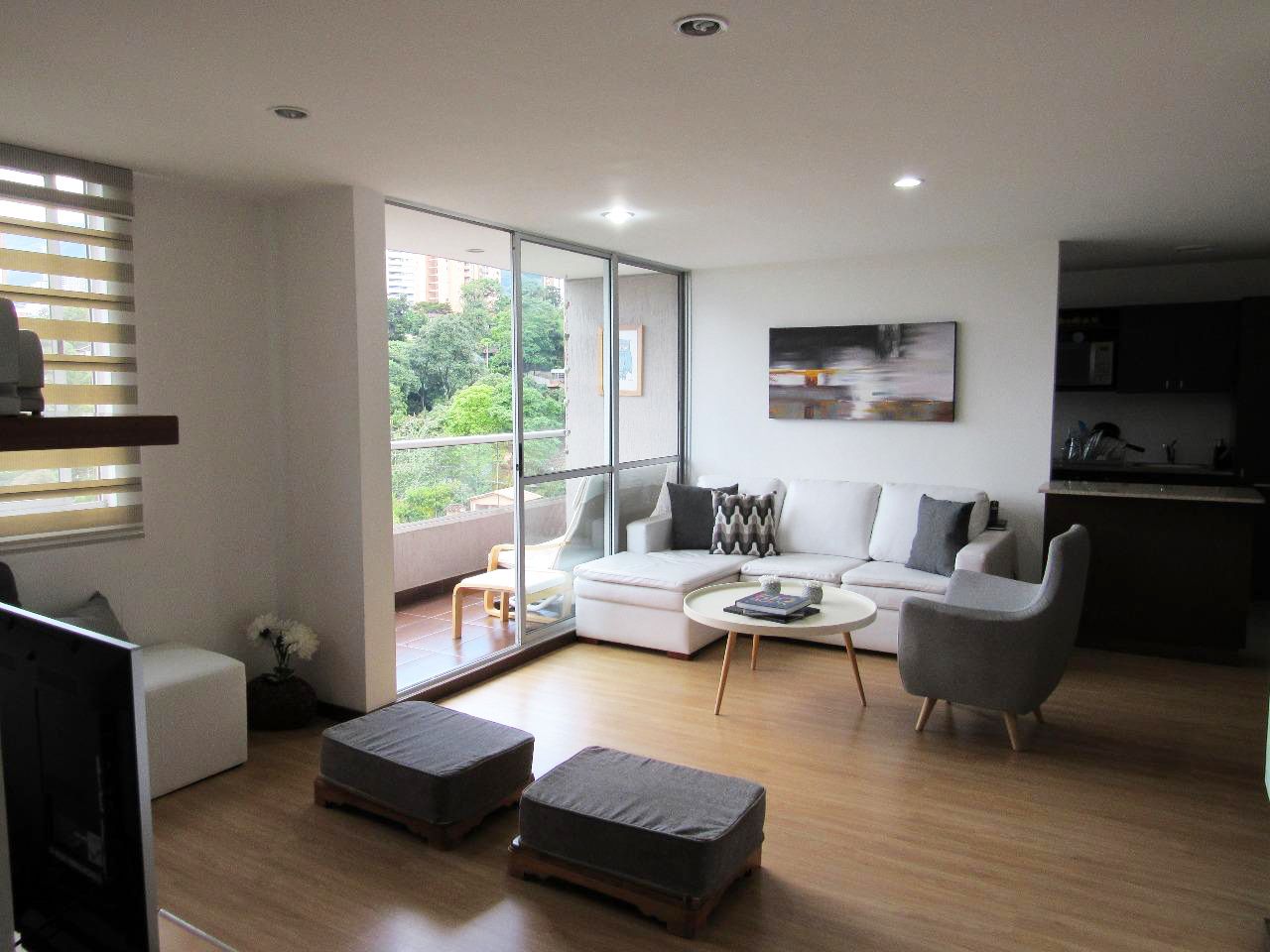 Apartamento en arriendo Antioquia Envigado Loma Del Atravesado 79 m2 Habitaciones 2 Baños 2 Garajes 2 Precio $3750000
