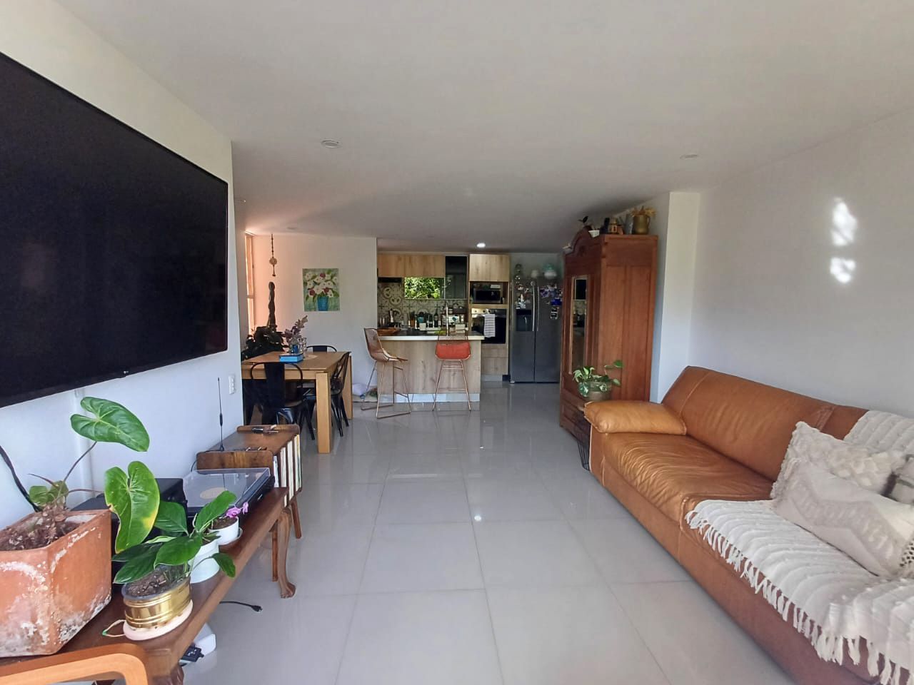 Apartamento en arriendo Antioquia Envigado Loma Del Atravesado 70 m2 Habitaciones 2 Baños 2 Garajes 2 Precio $3650000