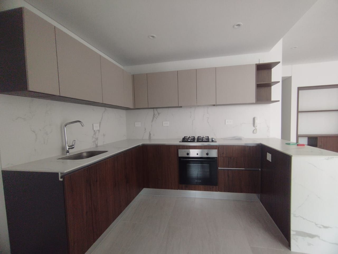 Apartamento en arriendo Risaralda Pereira Pinares Alto 98 m2 Habitaciones 3 Baños 2 Garajes 2 Precio $4800000