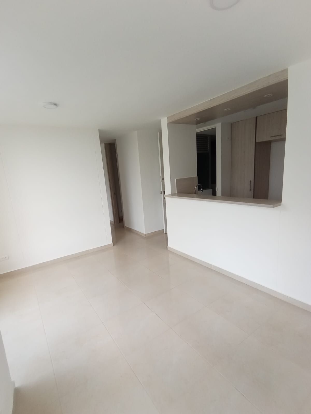 Apartamento en arriendo Risaralda Pereira Pereira 60 m2 Habitaciones 3 Baños 2 Garajes 2 Precio $1300000