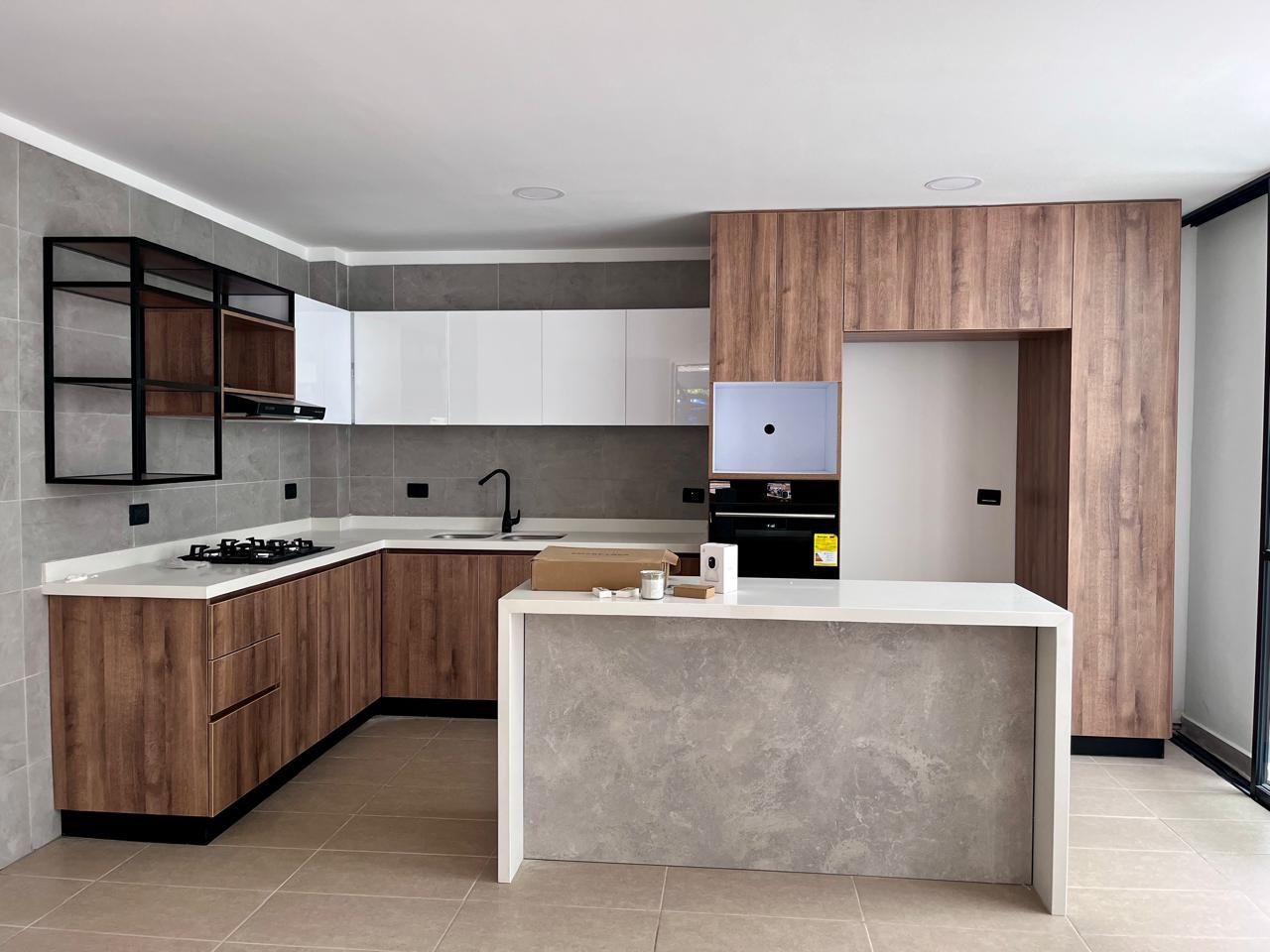 Casa en venta Risaralda Pereira Pereira 172 m2 Habitaciones 3 Baños 4 Garajes 3 Precio $910000000