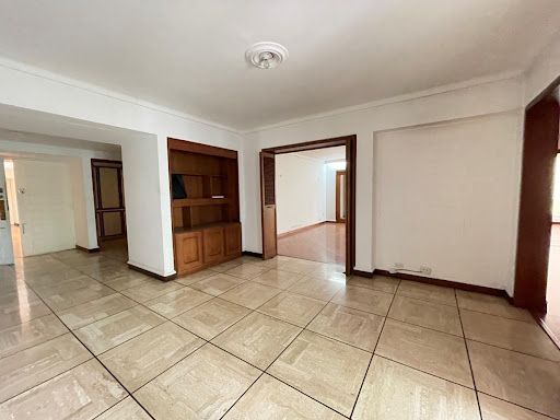 Apartamento en arriendo Antioquia Medellín Astorga 418 m2 Habitaciones 3 Baños 4 Garajes 3 Precio $8000000