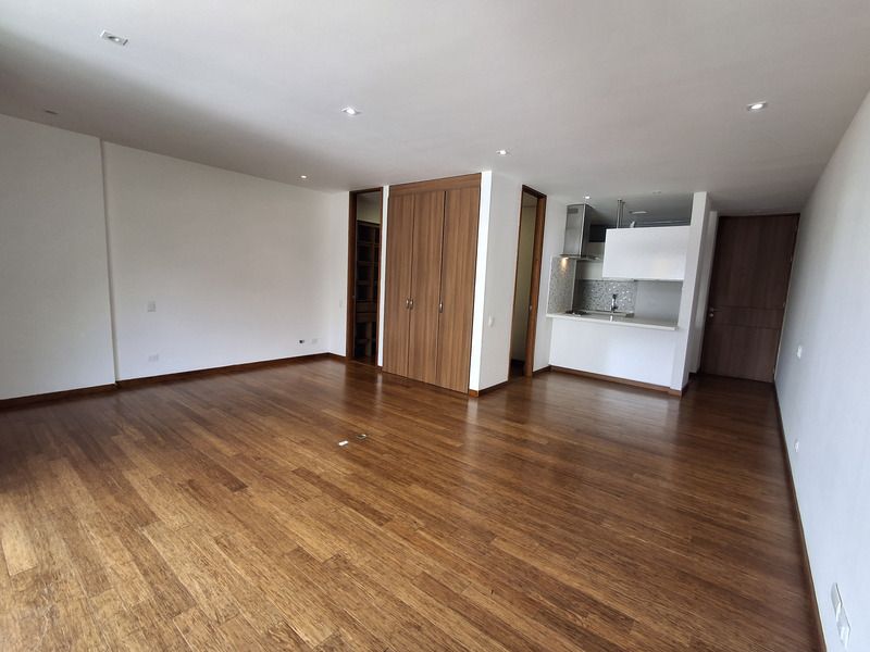 Apartaestudio en arriendo Antioquia Medellín Los Naranjos 65 m2 Habitaciones 1 Baños 2 Garajes 1 Precio $4000000