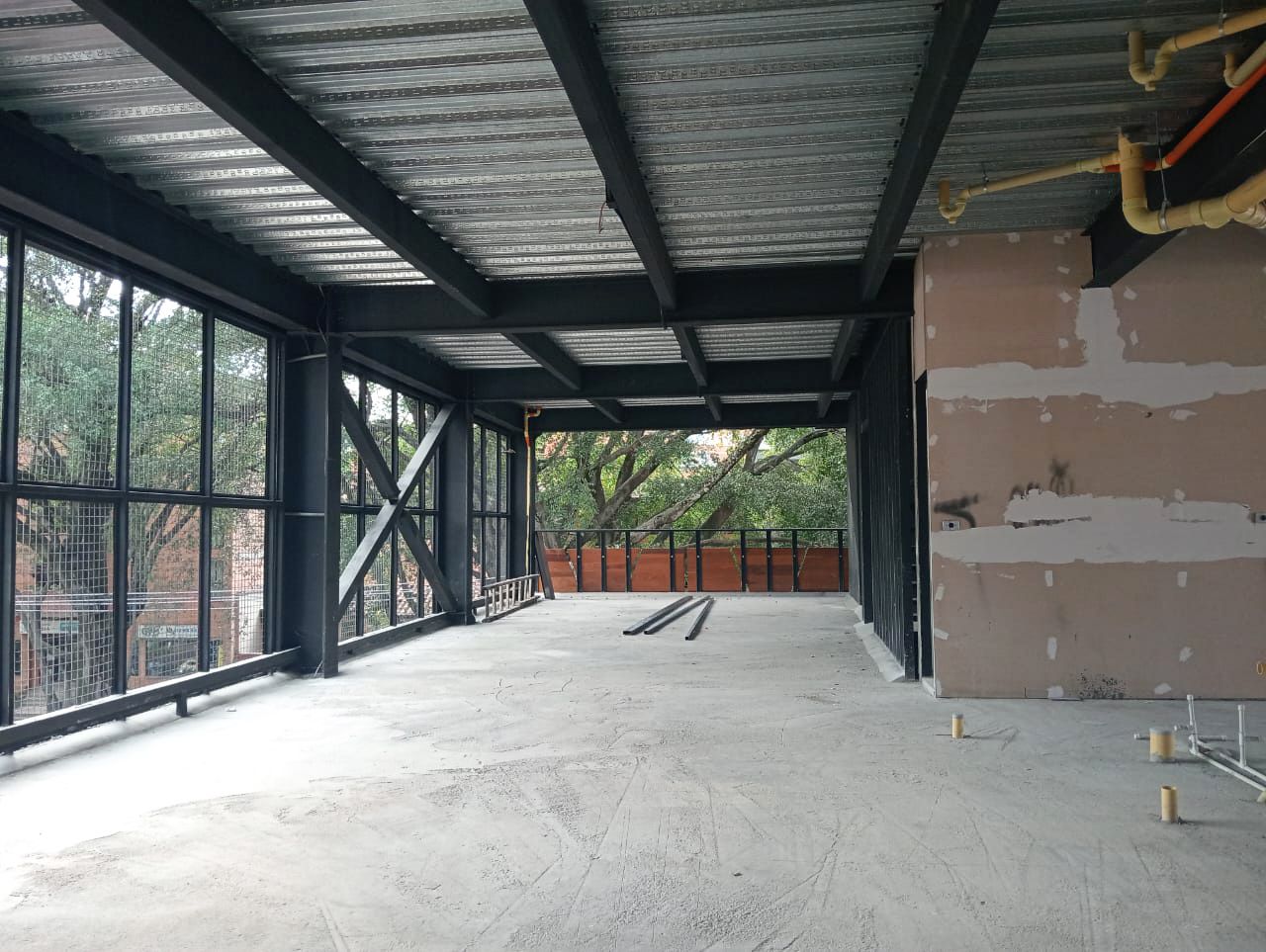 Local en arriendo Antioquia Medellín Laureles 135 m2 Habitaciones 0 Baños 10 Garajes 1 Precio $16600000