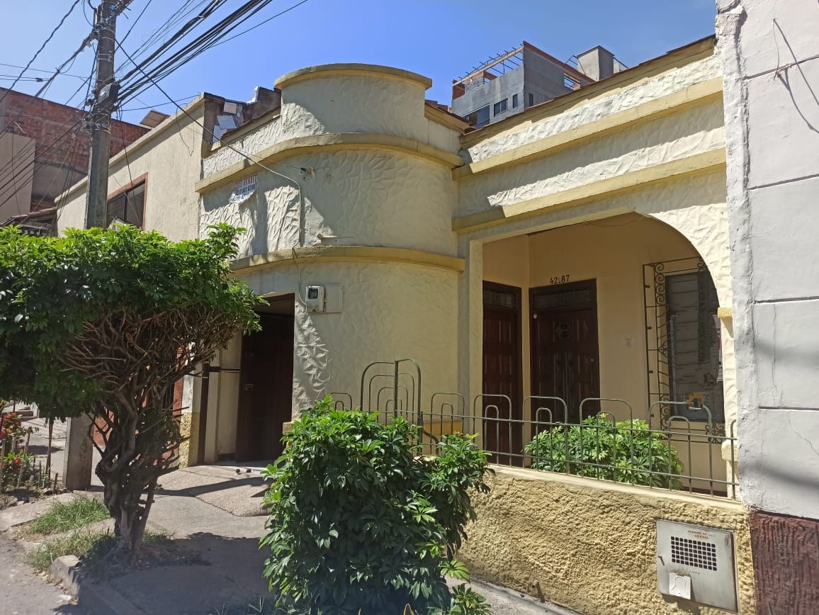 Casa en venta Antioquia Medellín La America 210 m2 Habitaciones 4 Baños 4 Garajes 1 Precio $850000000