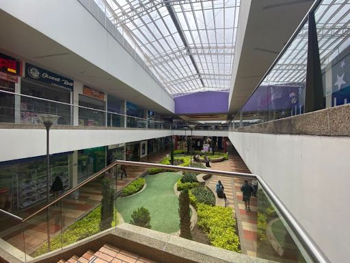 Local en venta Cundinamarca Bogotá El Corzo 142 m2 Habitaciones 0 Baños 2 Garajes 0 Precio $1250000000