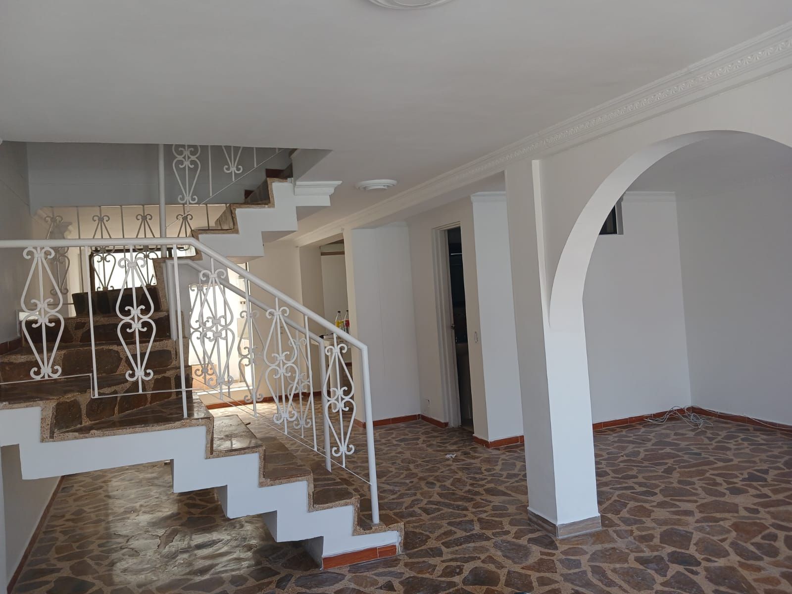 Casa en arriendo Risaralda Pereira Cerritos 170 m2 Habitaciones 4 Baños 3 Garajes 1 Precio $2400000