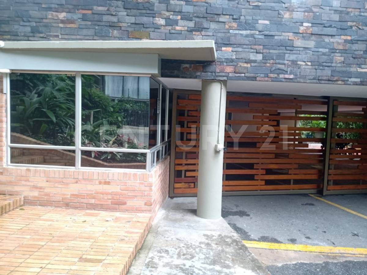 Apartamento en venta Antioquia Medellín Patio Bonito 135 m2 Habitaciones 2 Baños 3 Garajes 2 Precio $1500000000