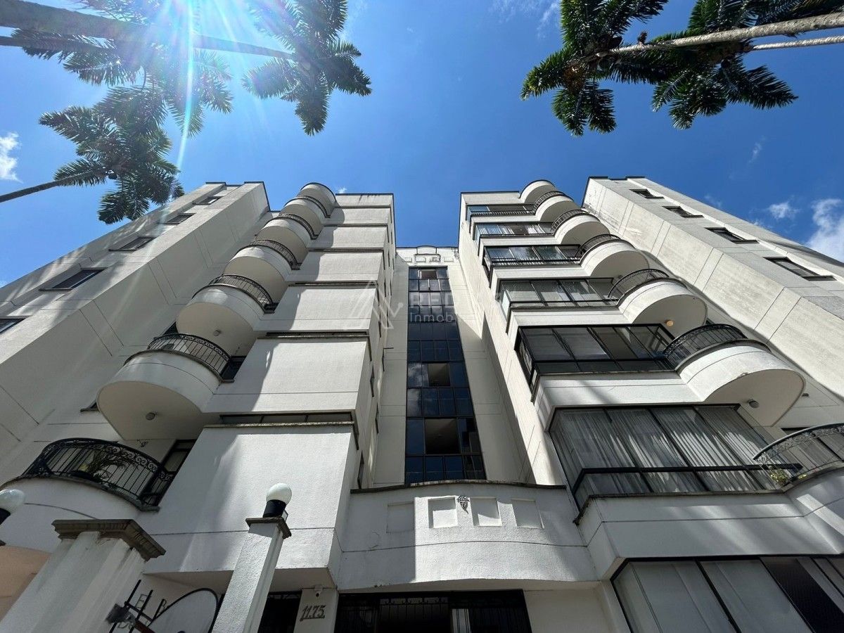 Apartamento en venta Risaralda Pereira Los Alpes 133 m2 Habitaciones 3 Baños 3 Garajes 2 Precio $680000000