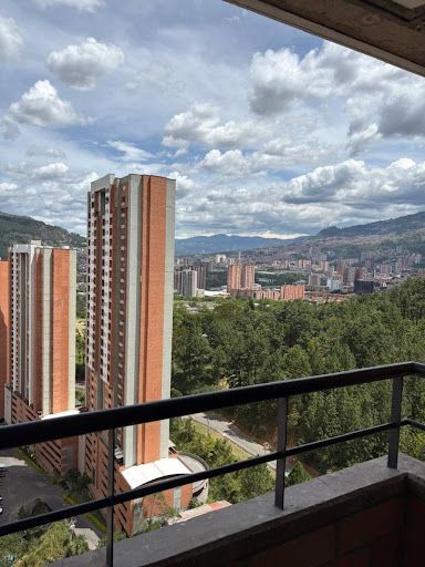 Apartamento en venta Antioquia Bello La Navarra 69 m2 Habitaciones 3 Baños 2 Garajes 1 Precio $360000000