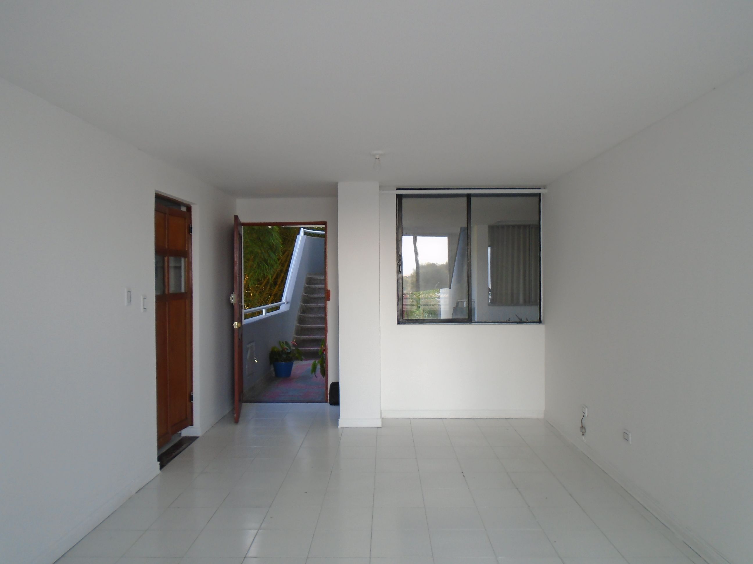 Apartamento en arriendo Risaralda Pereira Los Angeles 92 m2 Habitaciones 3 Baños 2 Garajes 2 Precio $1500000