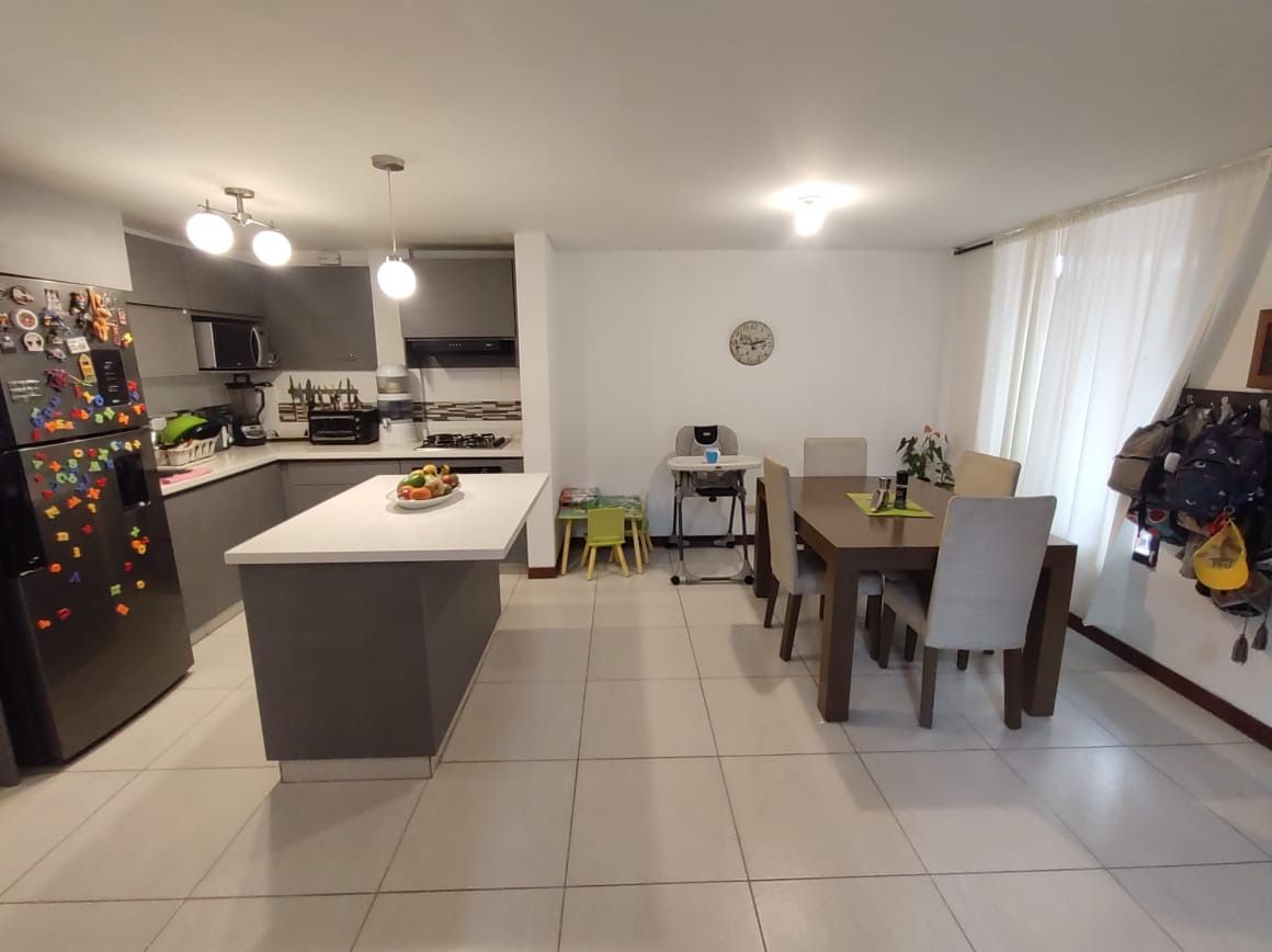 Casa en arriendo o venta Risaralda Pereira Los Alpes 125 m2 Habitaciones 3 Baños 4 Garajes 3 Precio venta $640000000 Precio arriendo $3780000