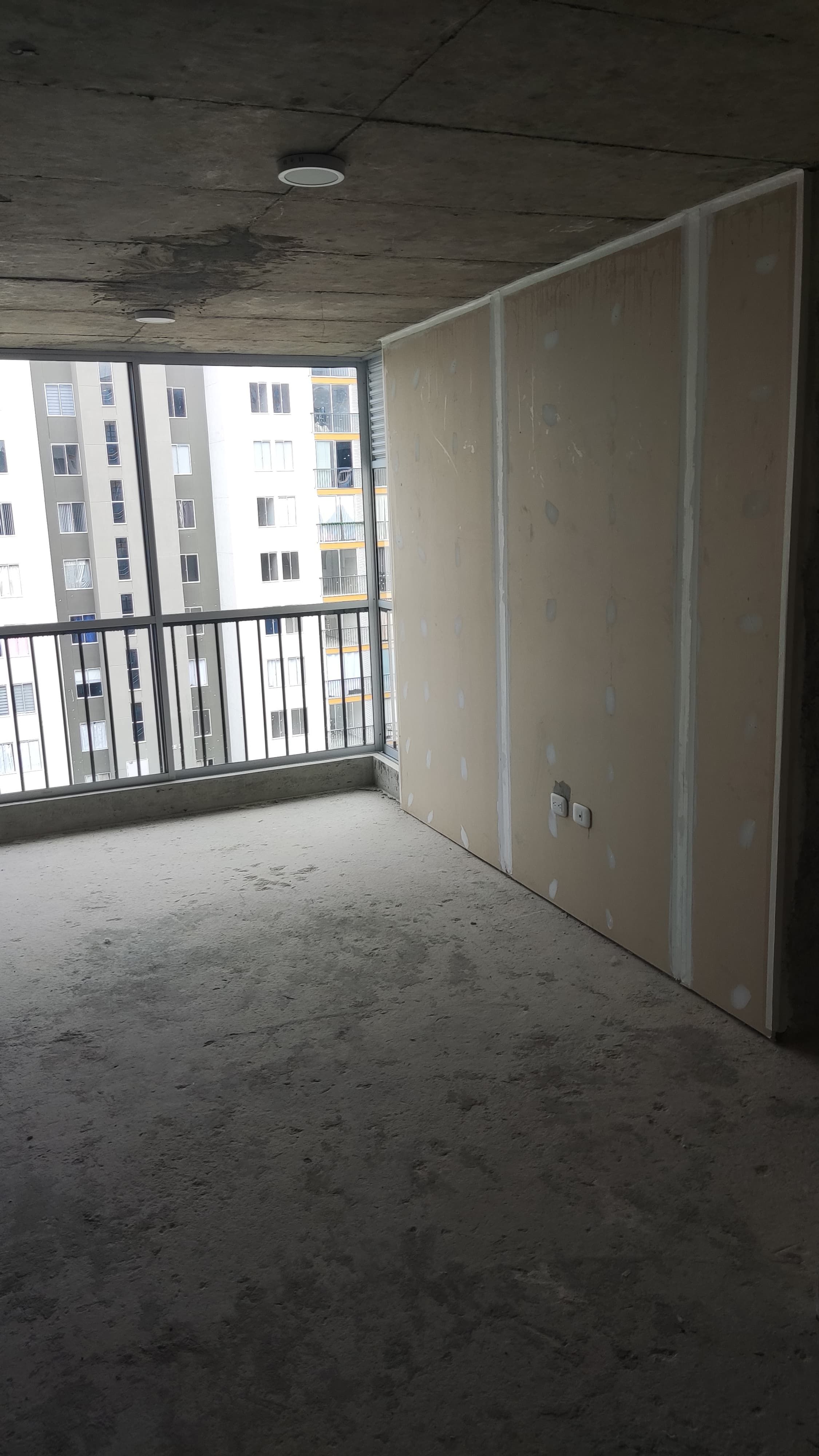 Apartamento en venta Risaralda Dosquebradas Dosquebradas 48 m2 Habitaciones 3 Baños 0 Garajes 2 Precio $185000000