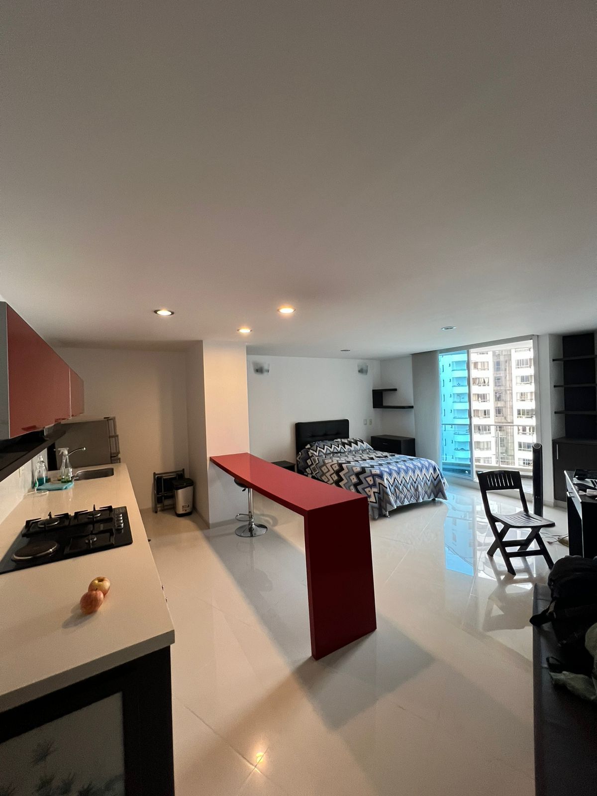 Apartaestudio en arriendo Risaralda Pereira Los Alpes 40 m2 Habitaciones 1 Baños 0 Garajes 2 Precio $1600000