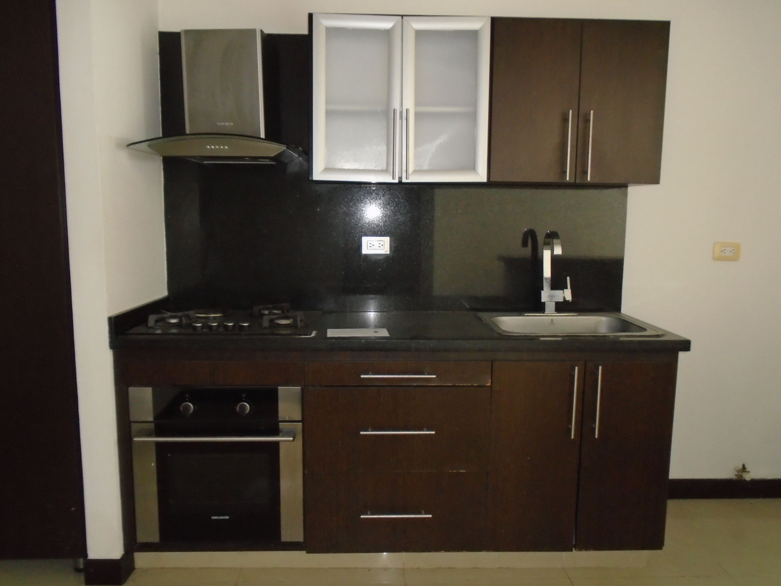 Apartaestudio en arriendo Risaralda Pereira Pinares De San Martin 50 m2 Habitaciones 1 Baños 2 Garajes 2 Precio $1800000