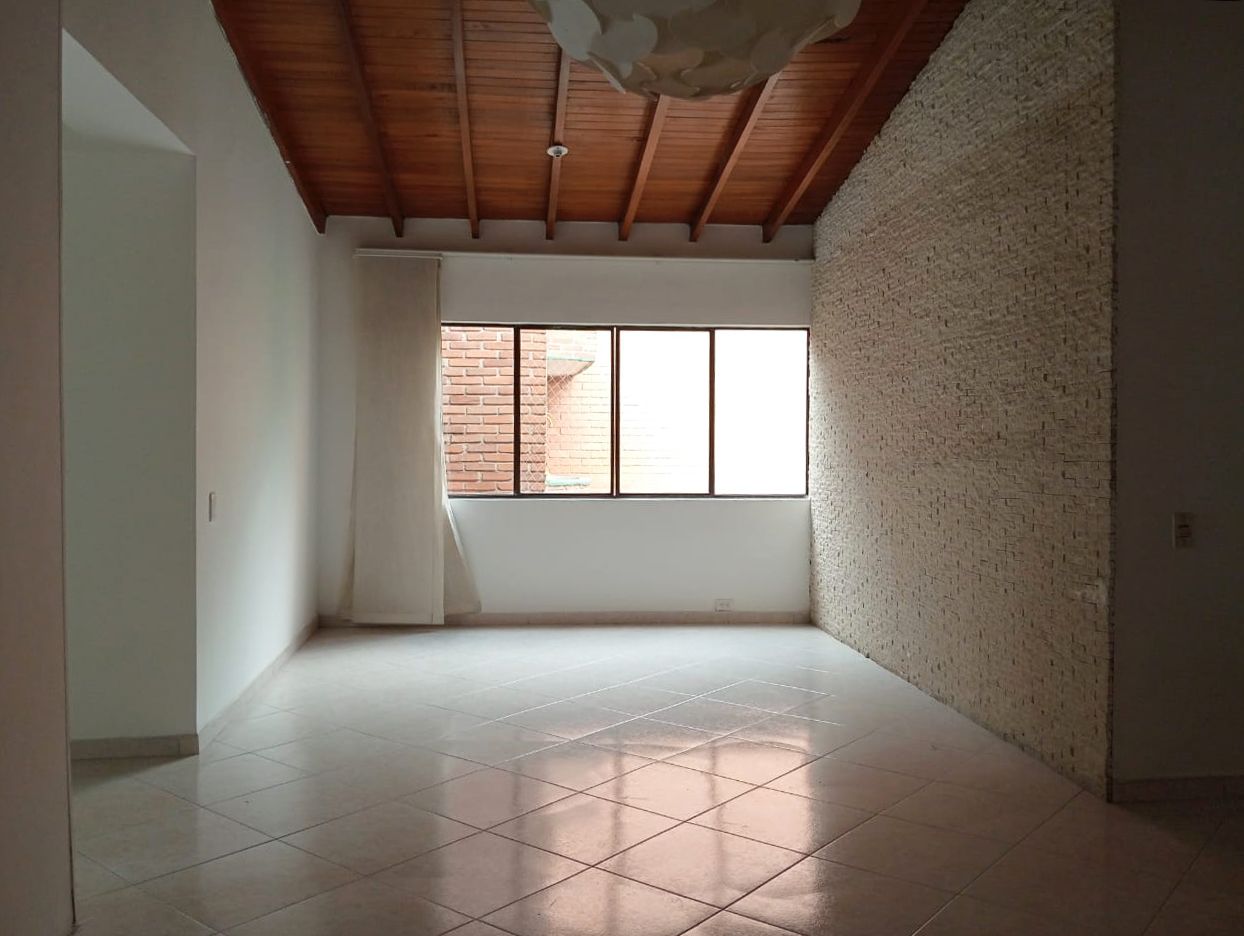 Apartamento en arriendo Antioquia Medellín Laureles 109 m2 Habitaciones 3 Baños 2 Garajes 2 Precio $3300000