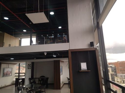 Oficina en arriendo Cundinamarca Bogotá Santa Barbara Oriental 341 m2 Habitaciones 0 Baños 2 Garajes 2 Precio $19762000