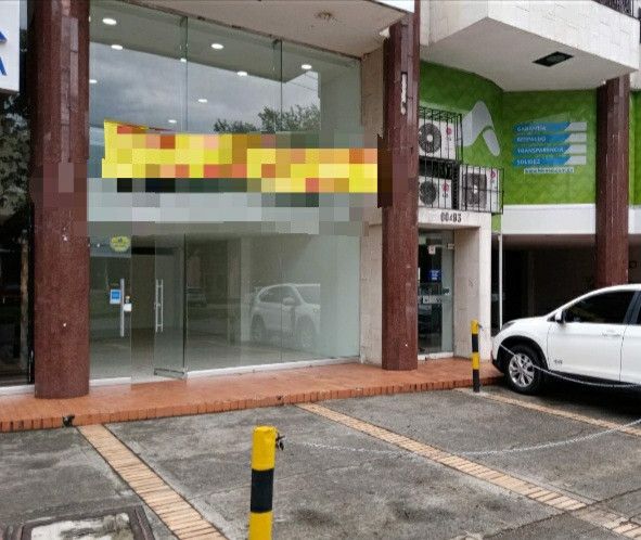 Local en arriendo Valle Del Cauca Cali Urbanización Río Lili 152 m2 Habitaciones 0 Baños 2 Garajes 3 Precio $10000000