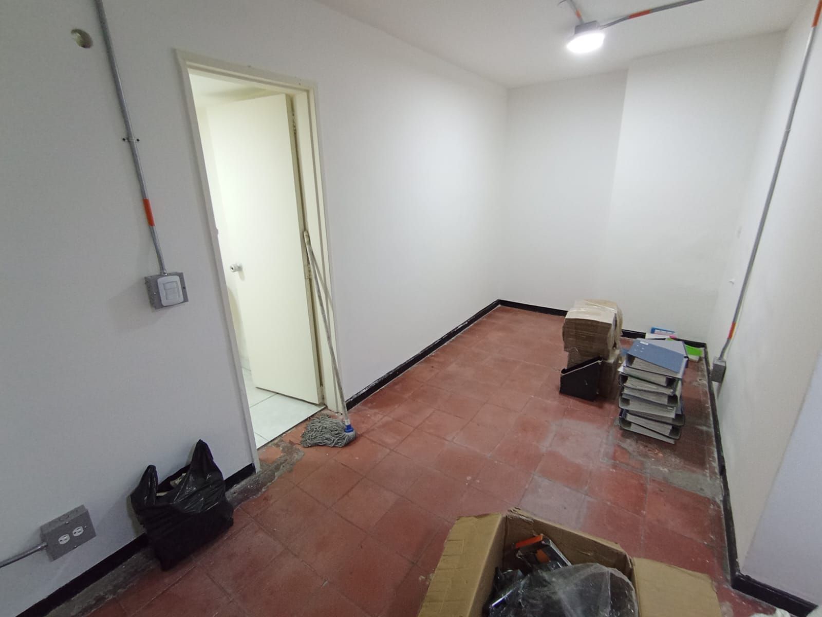 Local en arriendo Antioquia Medellín La Candelaria 65 m2 Habitaciones 0 Baños 1 Garajes 0 Precio $3000000