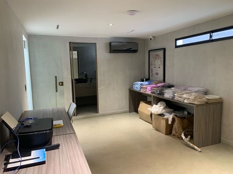 Oficina en arriendo Antioquia Medellín La Florida 23 m2 Habitaciones 0 Baños 0 Garajes 1 Precio $3100000