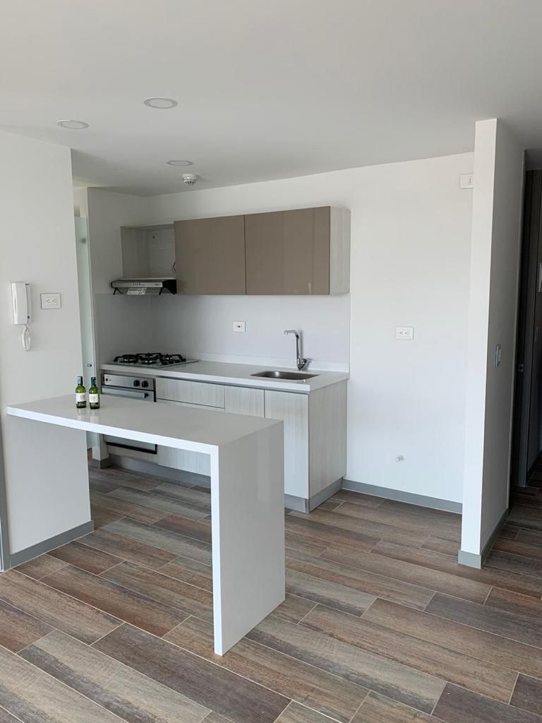 Apartamento en arriendo Risaralda Pereira Los Angeles 65 m2 Habitaciones 2 Baños 2 Garajes 2 Precio $2850000