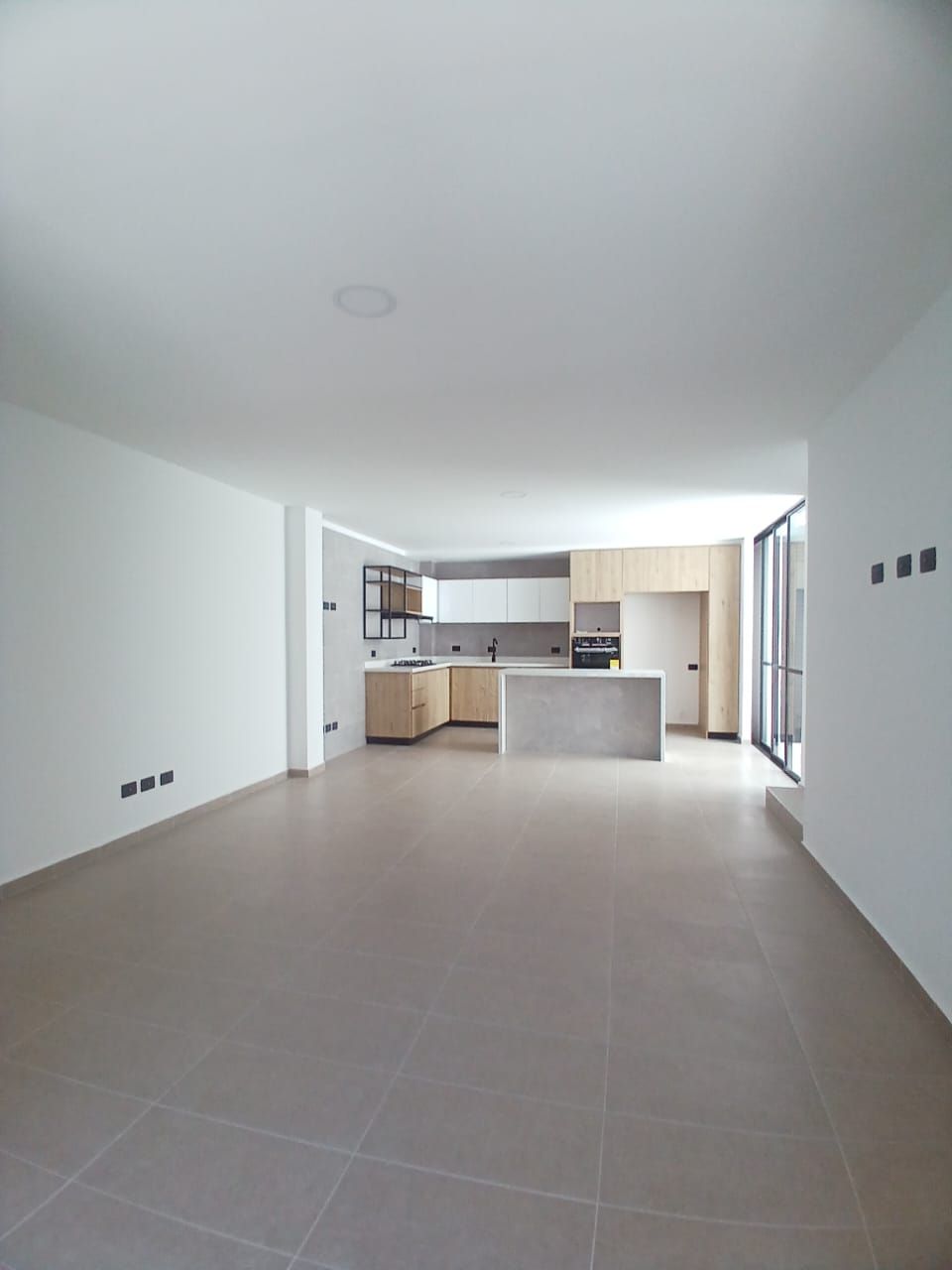 Casa en arriendo Risaralda Pereira Pereira 172 m2 Habitaciones 3 Baños 6 Garajes 3 Precio $4900000